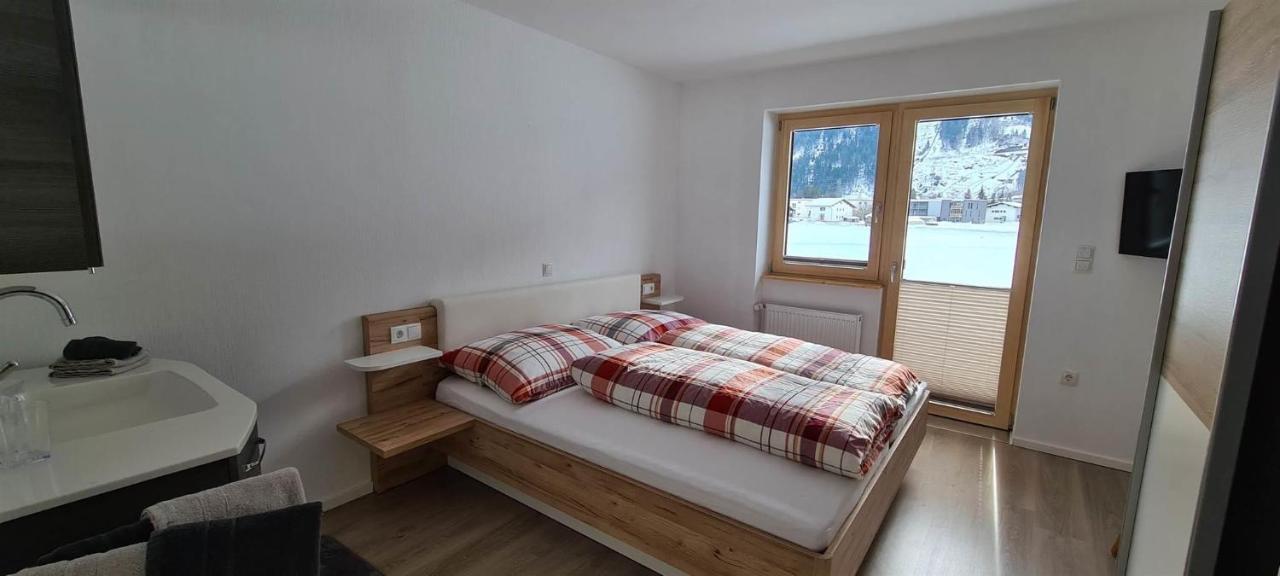 Ferienwohnung Willi Schruns Exterior foto